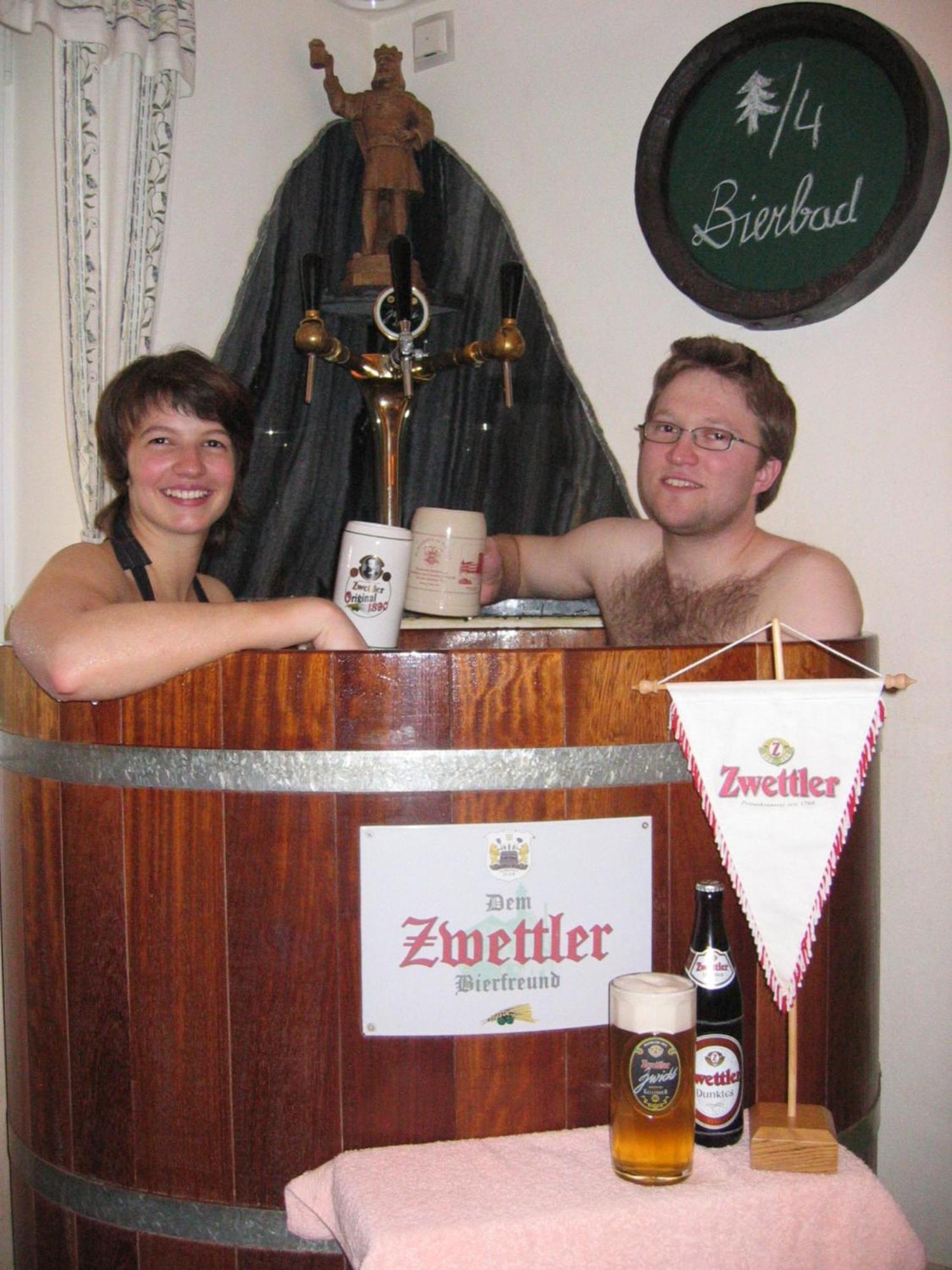 Gasthof Zur Kirche Hotel Kottes Eksteriør billede